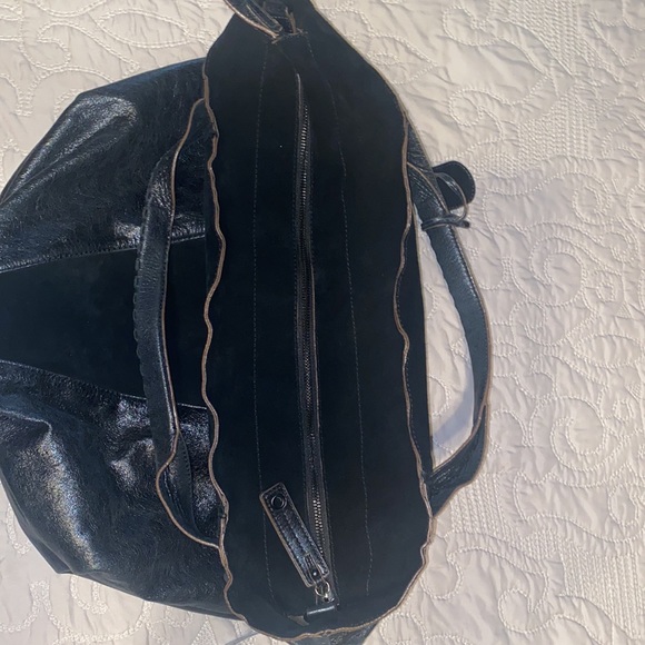 BCBG MaxAzria Shoulder Bag Black Suede/Leather - Picture 5 of 10